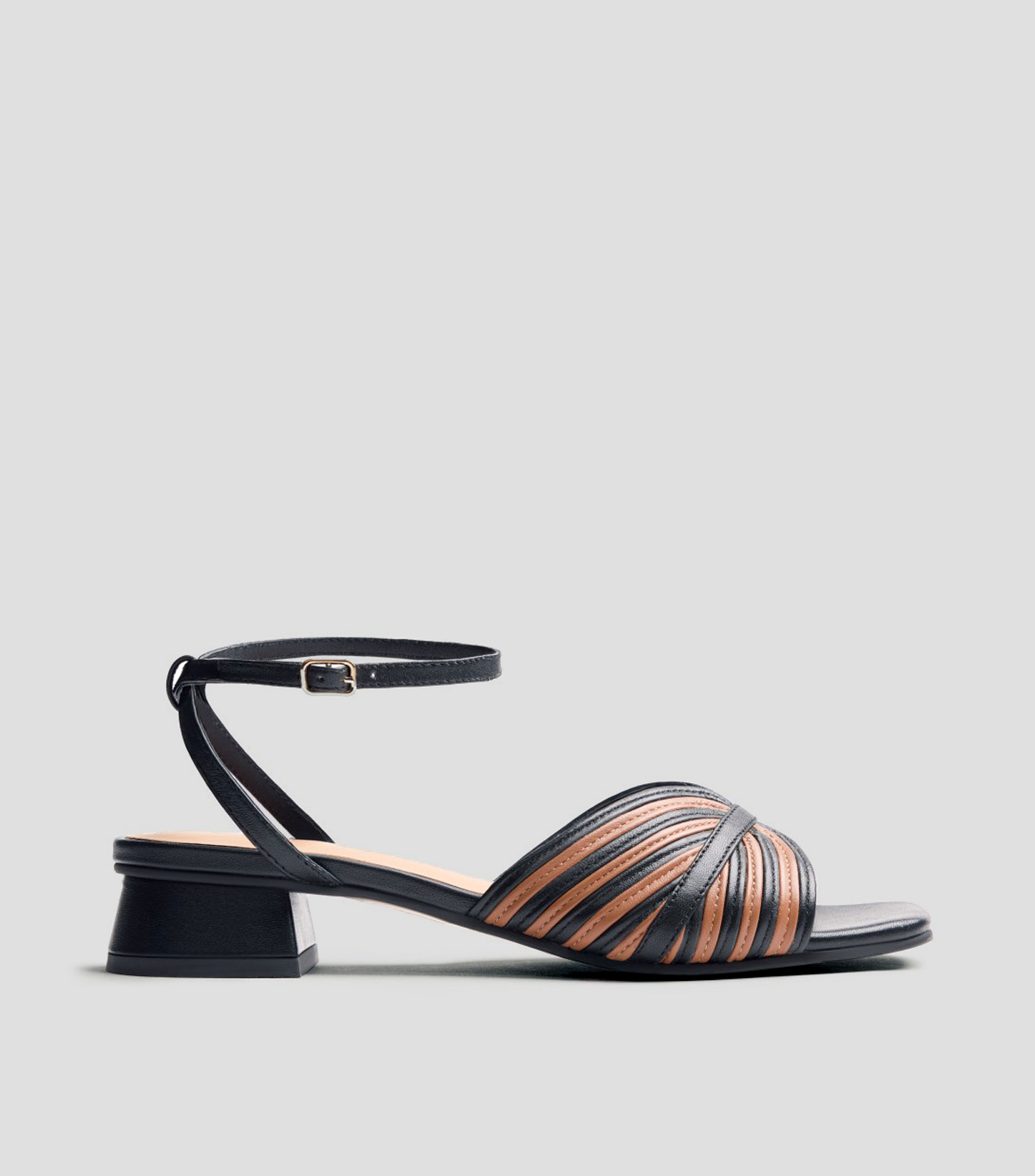 Sandalias con tacón bajo y ancho Bigelow Mujer